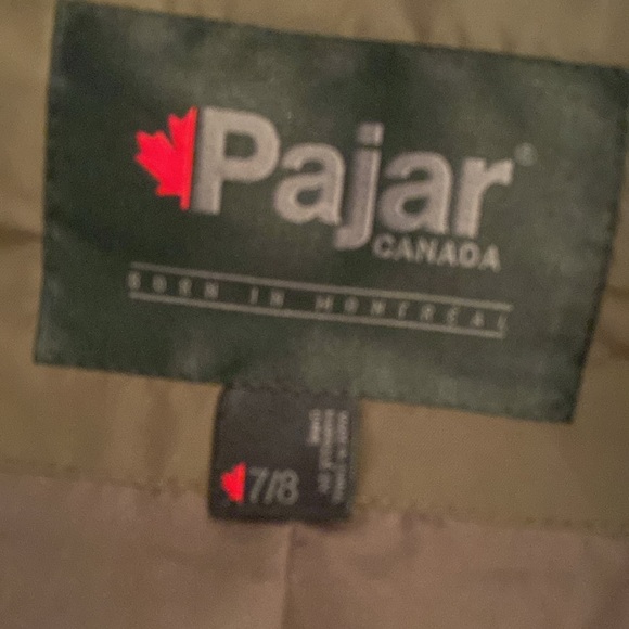 Pajar Kids winter jacket with side zipper and fur hood. Smoke free home. - Picture 3 of 6